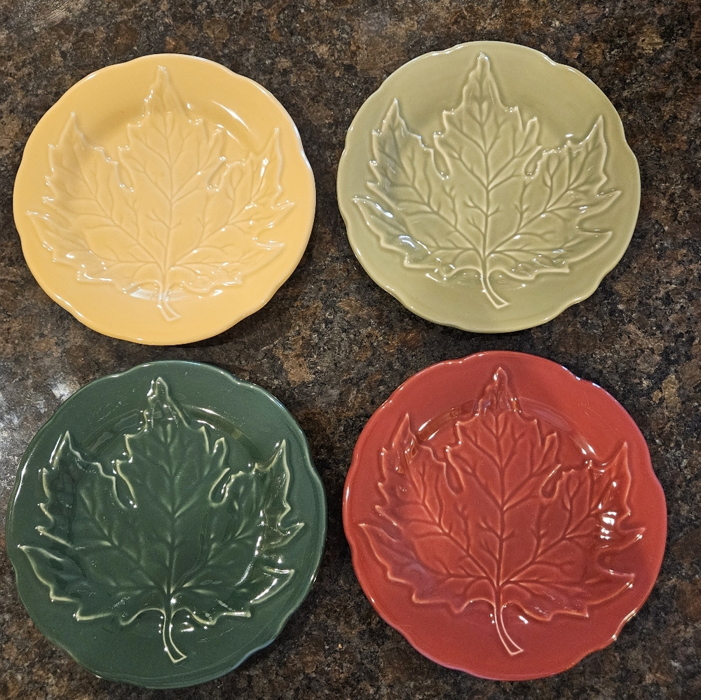 Longaberger Pottery Maple Leaf Plate Set - Yellow, Green, Red